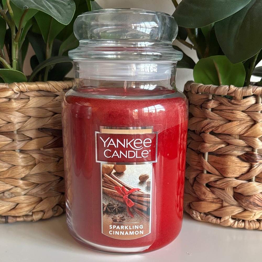 Sparkling Cinnamon Single Wick Yankee Candle